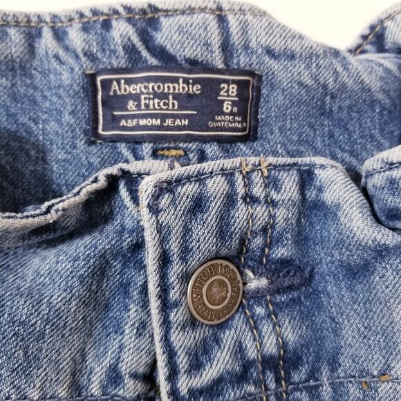 Abercrombie & Fitch High Waisted Paper Bag Waist A&F Mom Jeans Frayed Hem - Picture 3 of 12
